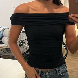 Abercrombie & Fitch Black Off-Shoulder Crop Top